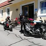 Kirchenwirt Hotel Bad Kleinkirchheim