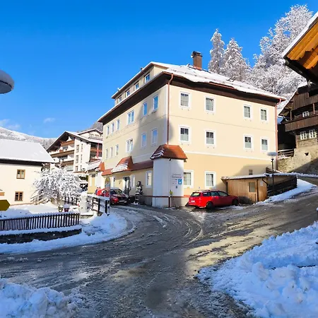 Kirchenwirt Hotel Bad Kleinkirchheim