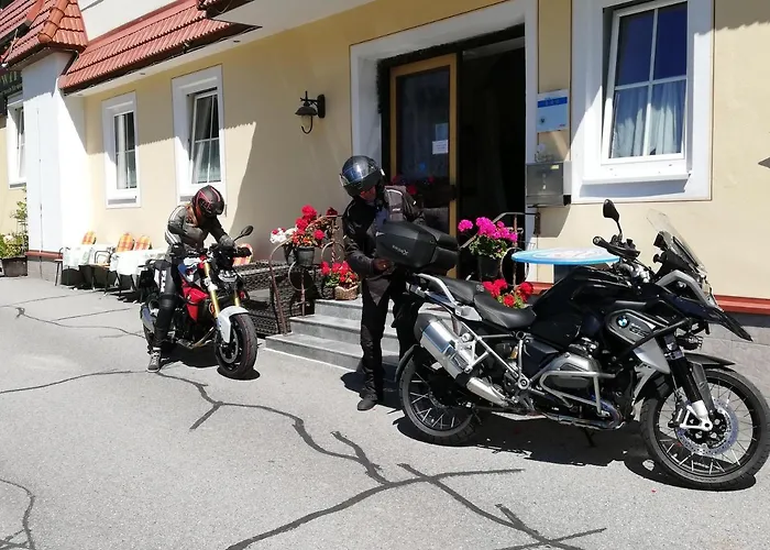 Kirchenwirt Отель Бад Кляйнкирххайм