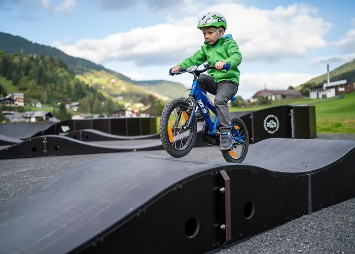 Kirchenwirt 3* Бад Кляйнкирххайм