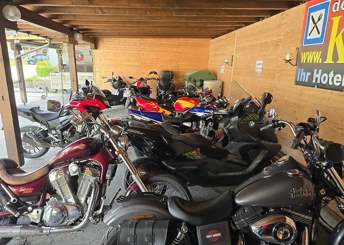 Готель Kirchenwirt Бад-Кляйнкірхгайм