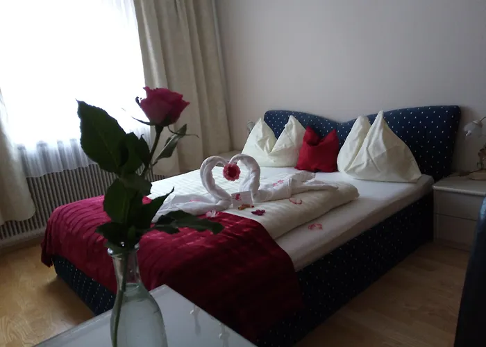 Kirchenwirt 3* Бад-Кляйнкірхгайм