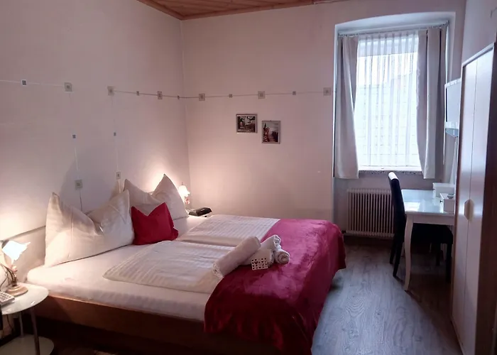 Kirchenwirt Готель