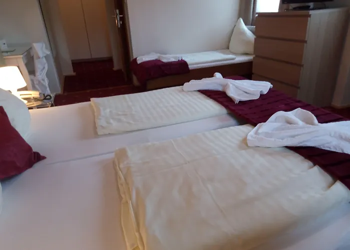 Kirchenwirt Бад Кляйнкирххайм