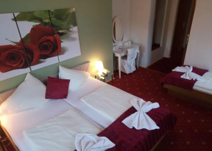 Готель Kirchenwirt