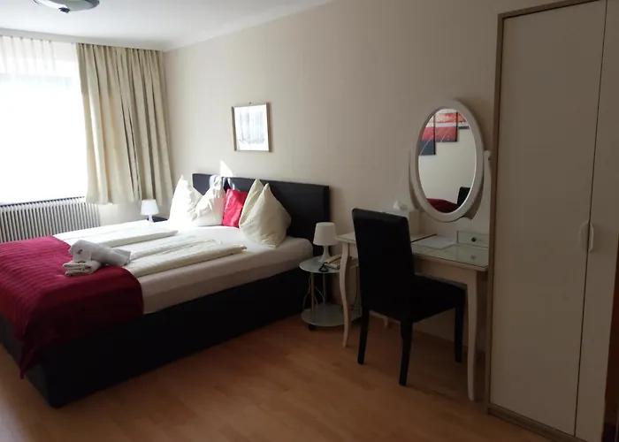 Готель Kirchenwirt Бад-Кляйнкірхгайм